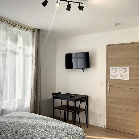 Les D'elina - Entree Autonome *