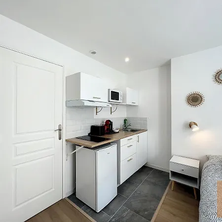 Les D'elina - Entree Autonome * Chatellerault