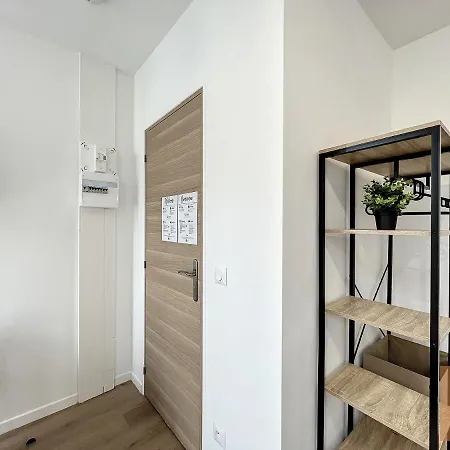 Les D'elina - Entree Autonome Apartman