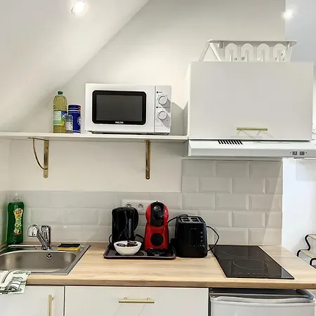 Les D'elina - Entree Autonome Apartment Chatellerault