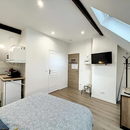 Les D'elina - Entree Autonome * Chatellerault