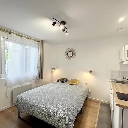 Les D'elina - Entree Autonome Apartment *