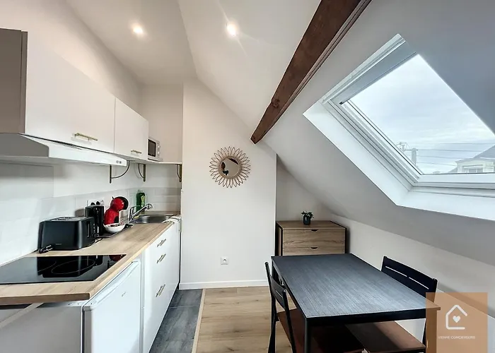 Les D'elina - Entrée Autonome * Châtellerault