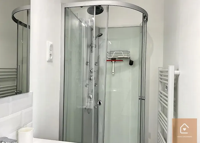 Les D'elina - Entrée Autonome *