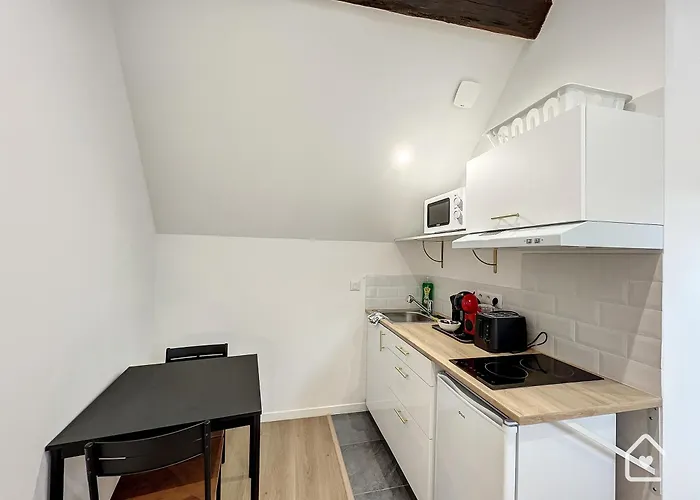 Les D'elina - Entrée Autonome Apartamento *