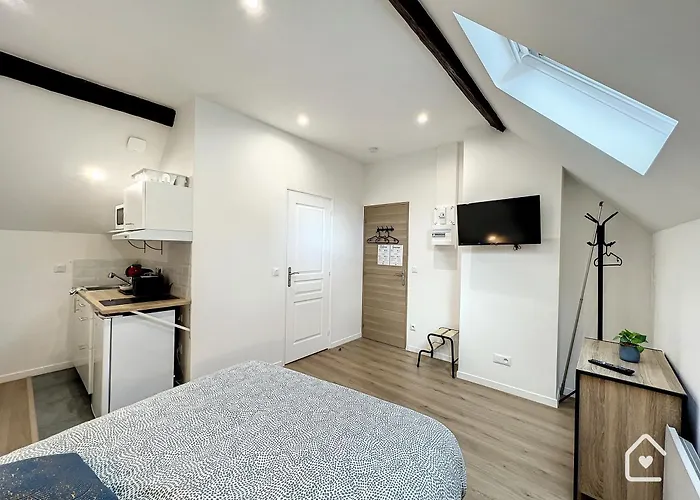 Les D'elina - Entrée Autonome * Châtellerault