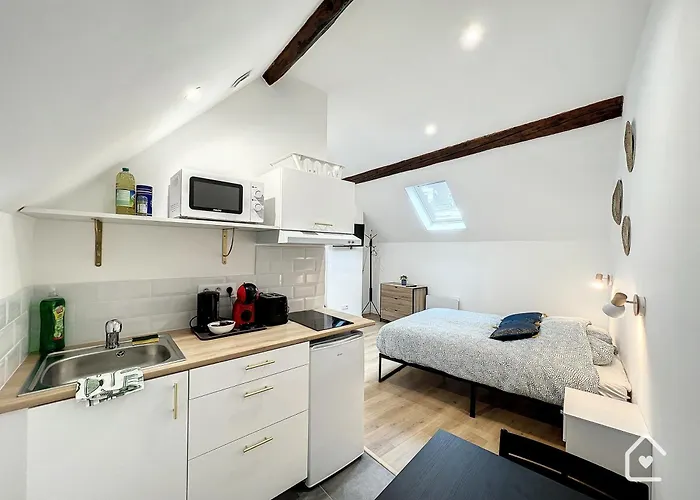 Les D'elina - Entrée Autonome *