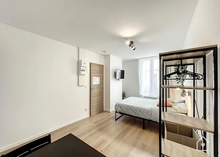 Les D'elina - Entrée Autonome Apartamento *