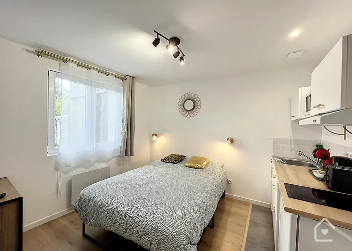 Les D'elina - Entrée Autonome Apartamento *